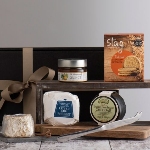 hamper for cheese lovers